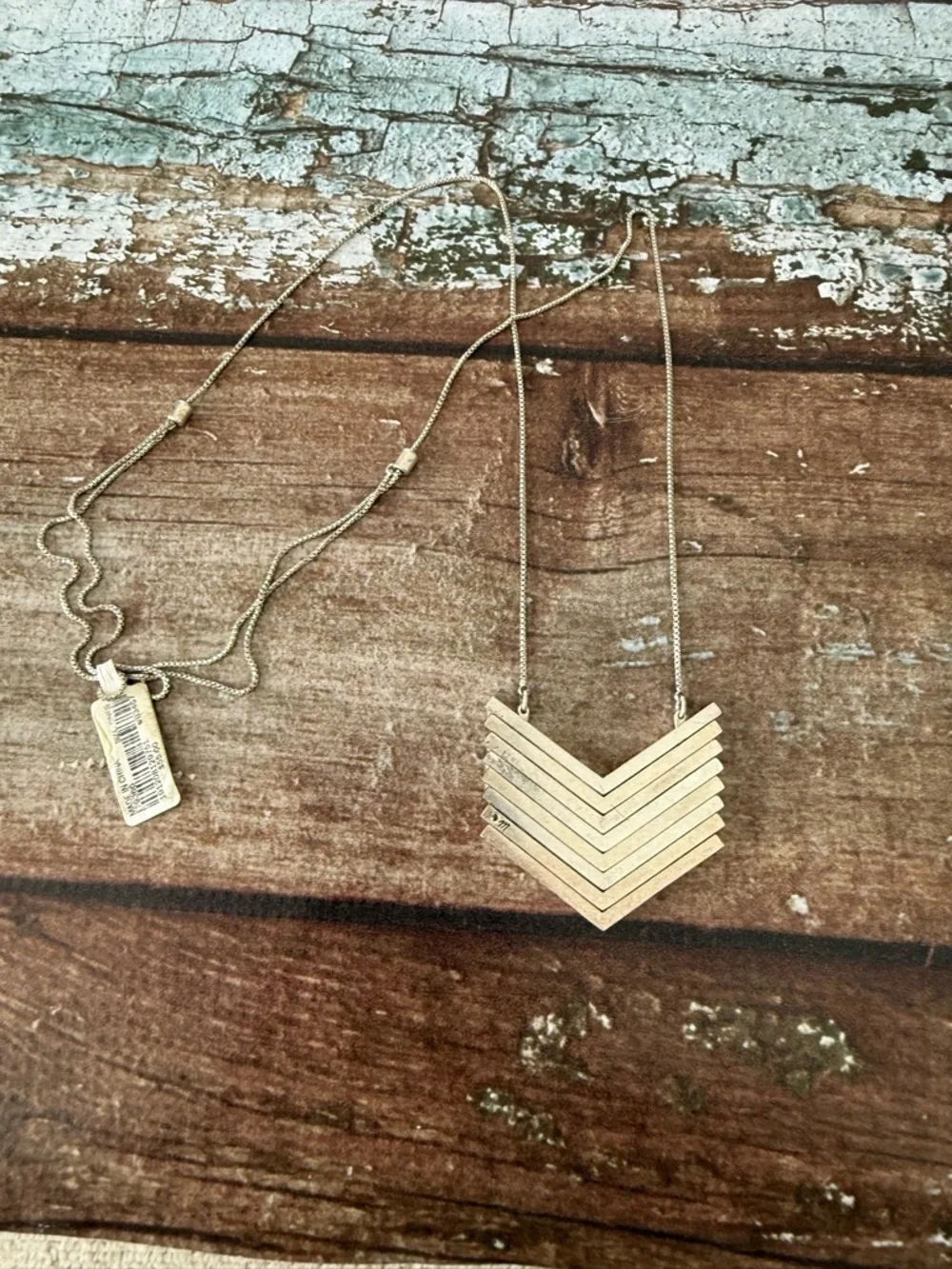 Madewell Silver Chevron Layered Pendant Necklace - Picture 2 of 7
